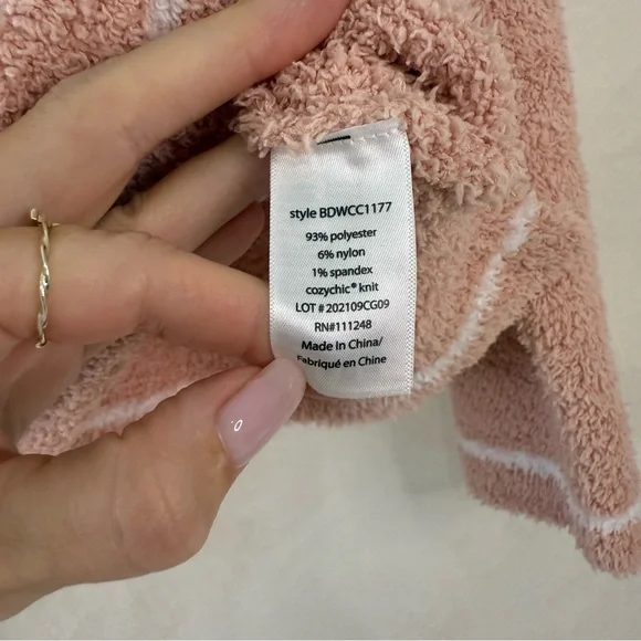 Barefoot Dreams Blush Pink Sweater and Shorts Set - Picture 12 of 16